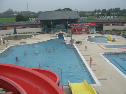 Wycieczka klas sportowych na baseny termalne w Mszczonowie