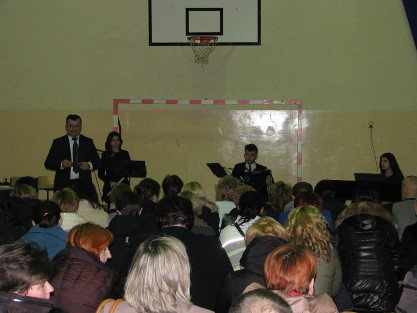 Spotkanie z rodzicami podsumowujące pracę w I semestrze oraz koncert muzyczny w wykonaniu A. A. A. Czarneckich